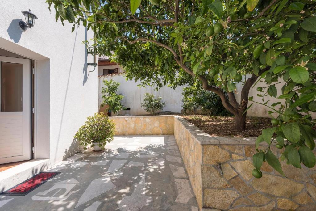 Sunset House With Seaview Apartman Hvar Town Kültér fotó