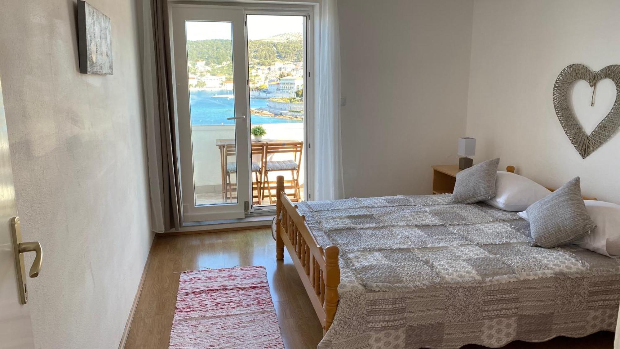 Sunset House With Seaview Apartman Hvar Town Kültér fotó